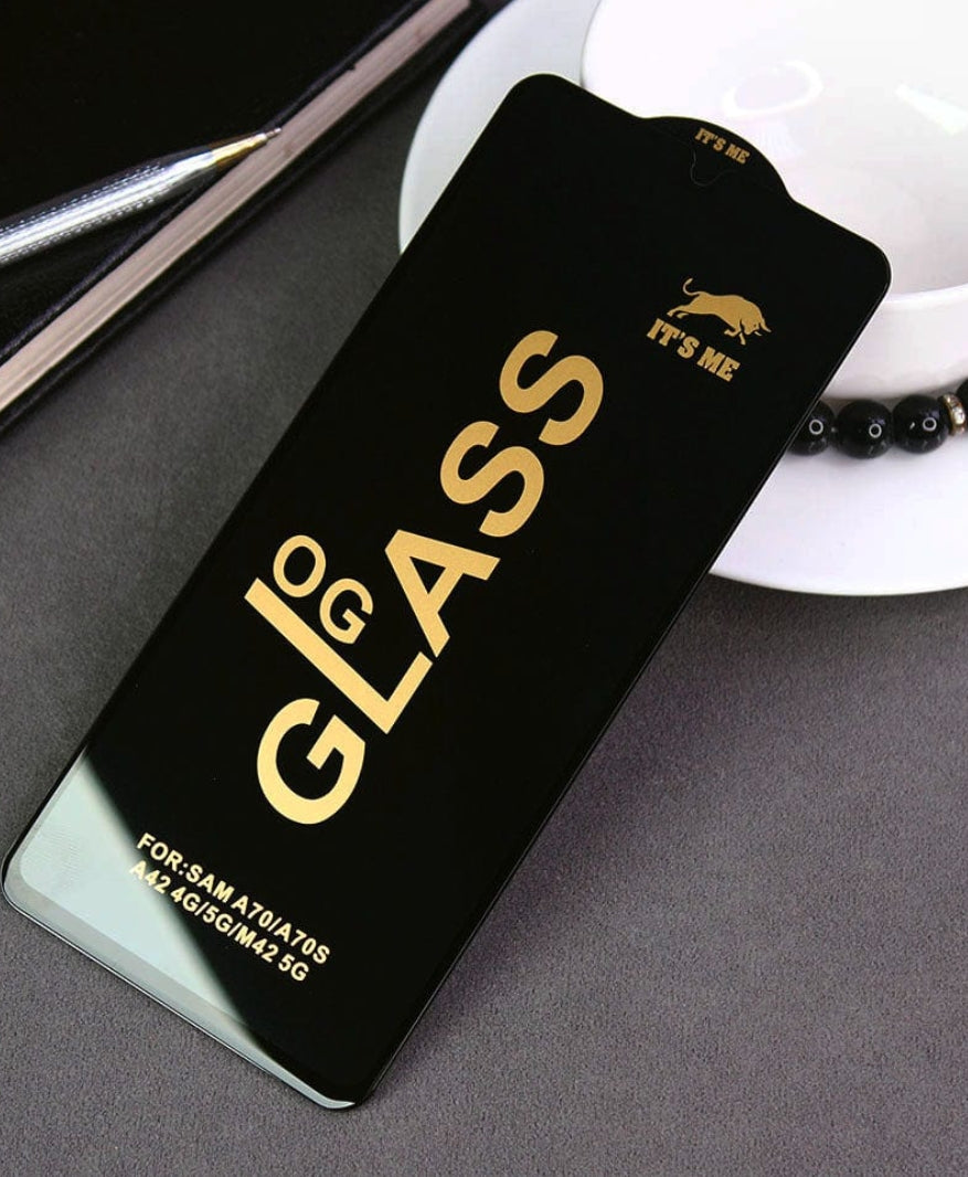 iPhone 14 Pro Max OG Glass - Versatile Protection for Multiple Devices